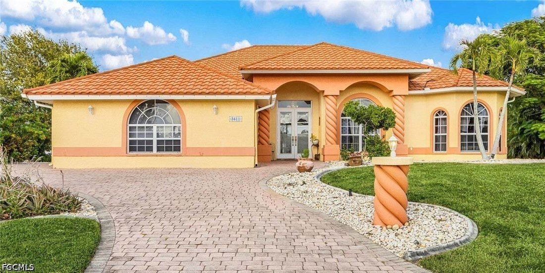 House in Cape Coral, Florida, United States 1 - 18735903