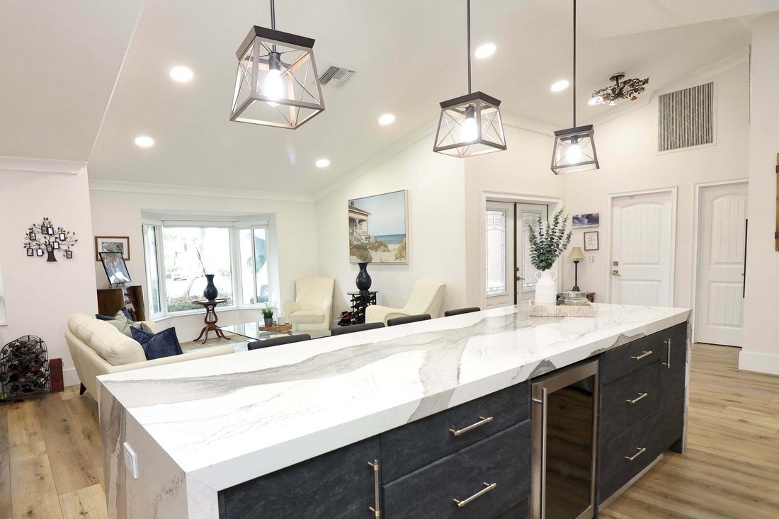 Haus in Coral Springs, Florida, Vereinigte Staaten 3 - 18727130