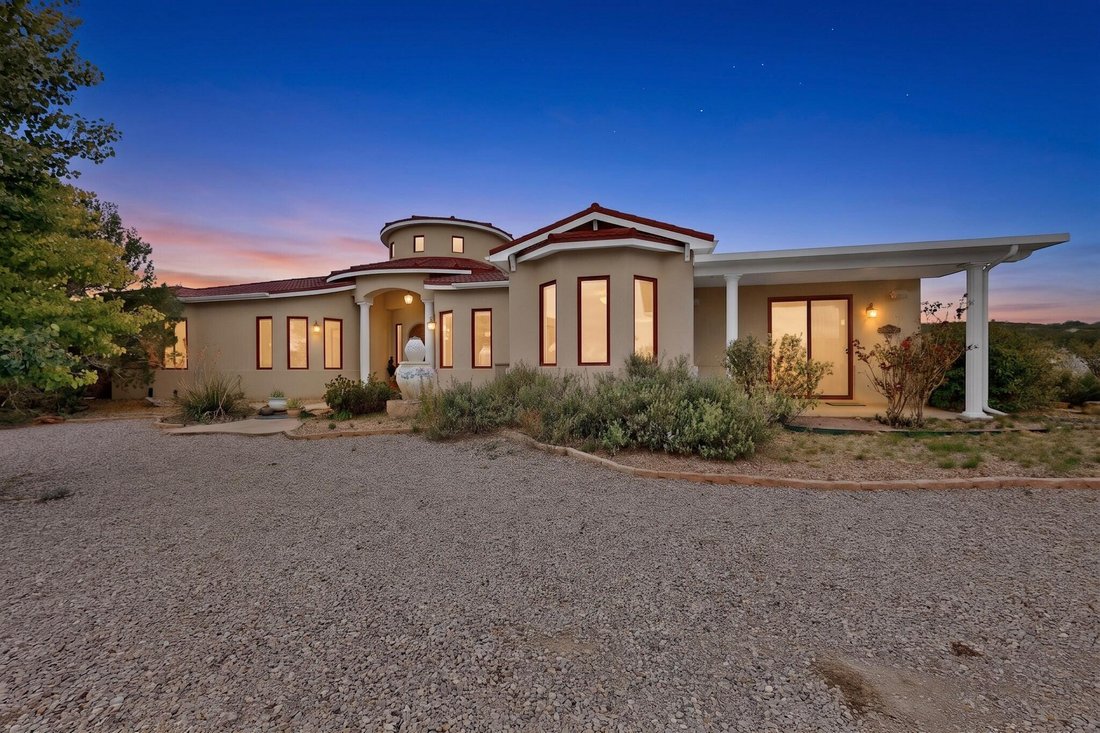Haus in Tijeras, New Mexico, Vereinigte Staaten 1 - 18738825