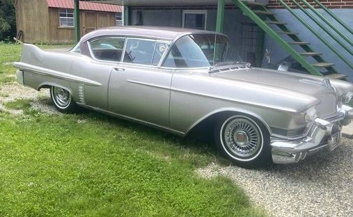 1957 Cadillac Series 62 in Glendale, United States 1