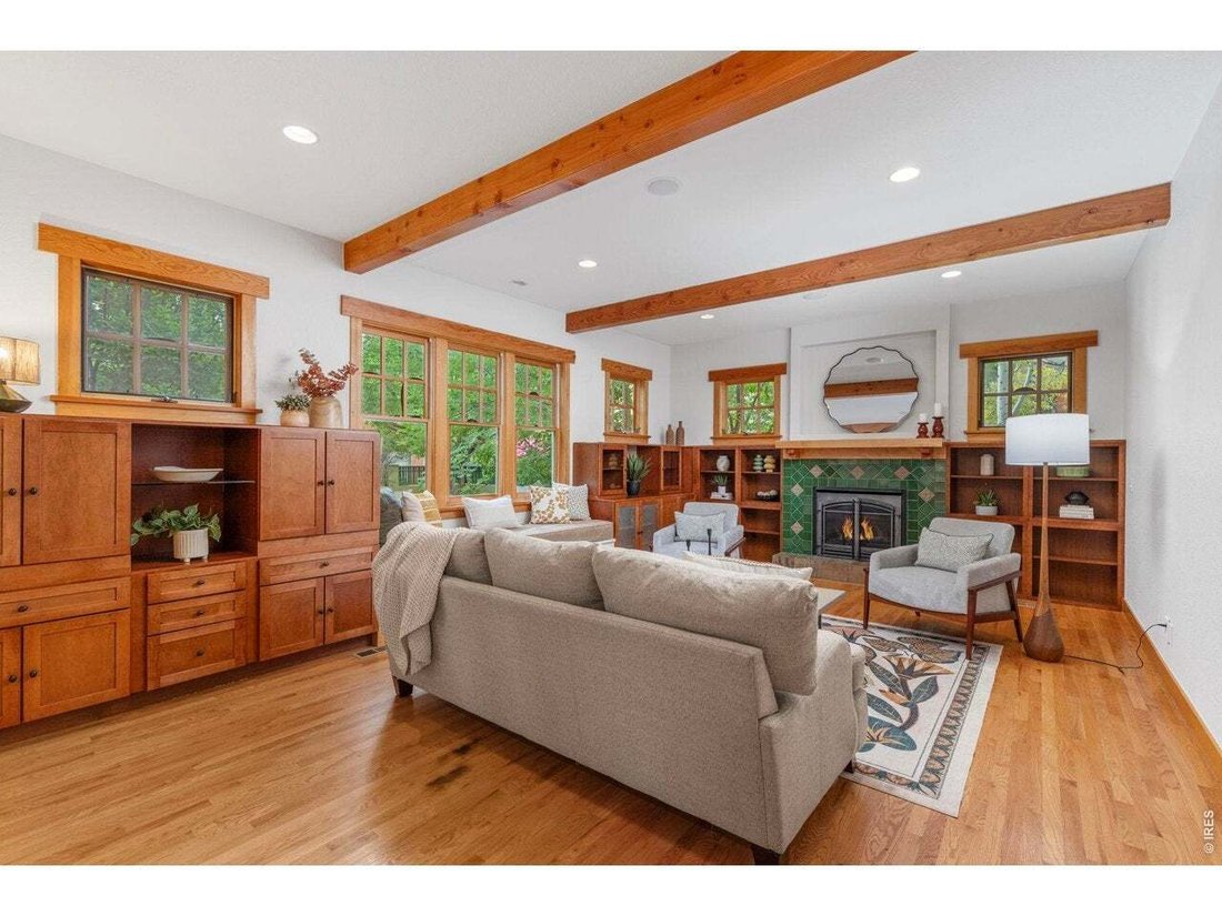 Andere in Longmont, Colorado, Vereinigte Staaten 5 - 18738428