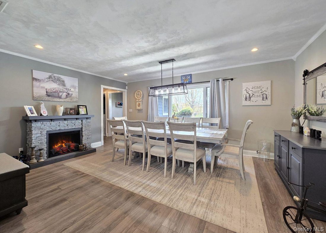 Casa en West Babylon, Nueva York, Estados Unidos 3 - 18739339