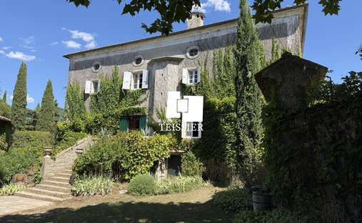 Country House in Les Assions, Auvergne-Rhône-Alpes, France 1