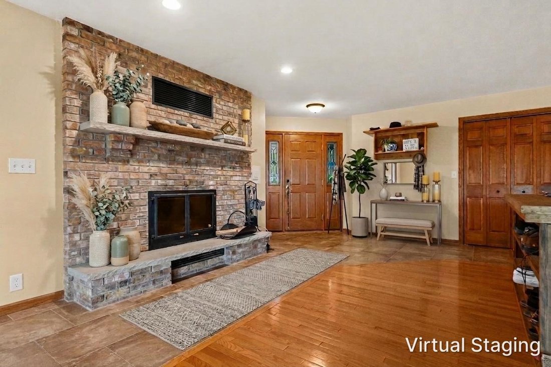 House in Byron, Illinois, United States 5 - 18739098