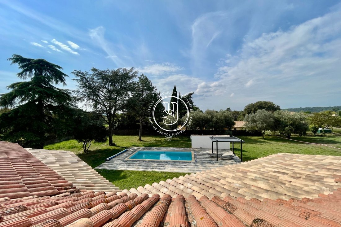 Villa in Uzès, Occitania, France 2 - 18739331
