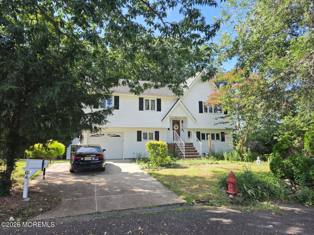 House in Union Beach, New Jersey, United States 2 - 18738896