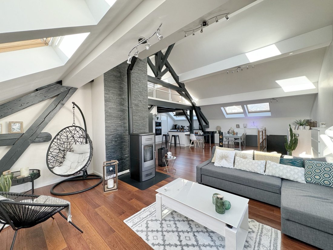 Appartement à Cessy, Auvergne-Rhône-Alpes, France 2 - 18738160