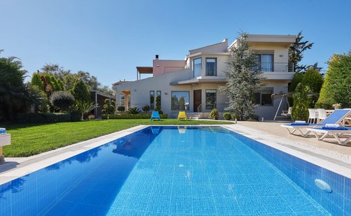 Villa en 3rd Community of Heraklion - Western, Heraklion, Grecia 1