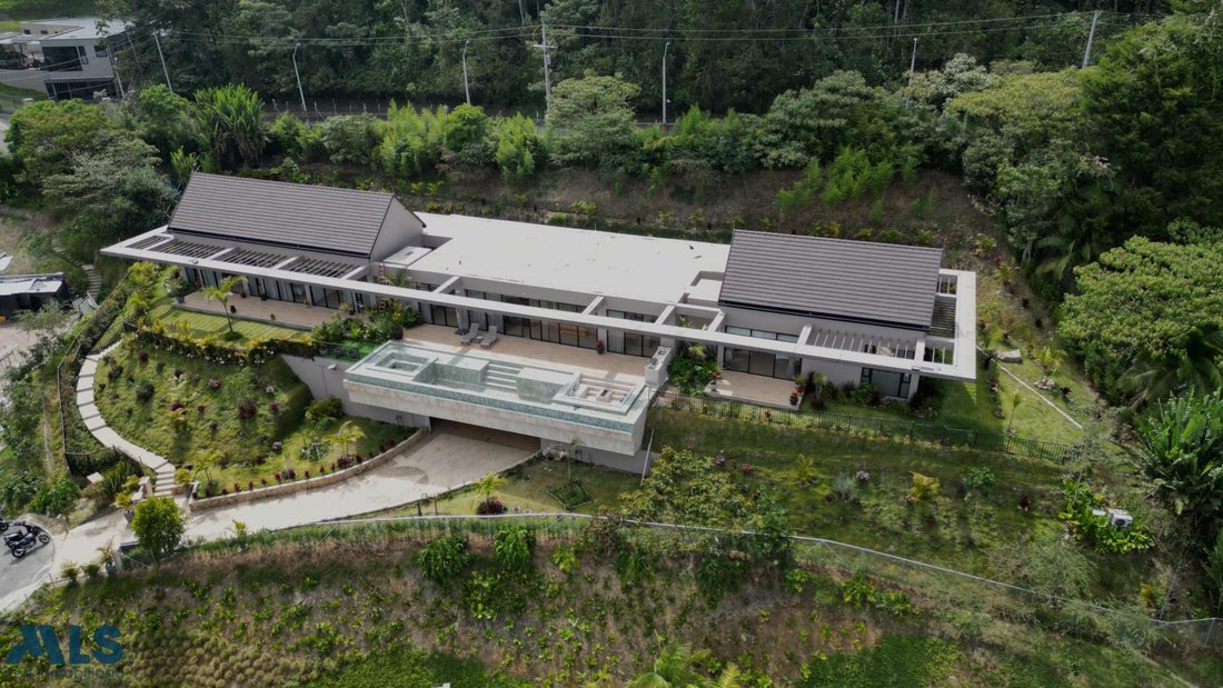 Maison à Santa Elena, Antioquia, Colombie 2 - 18738920