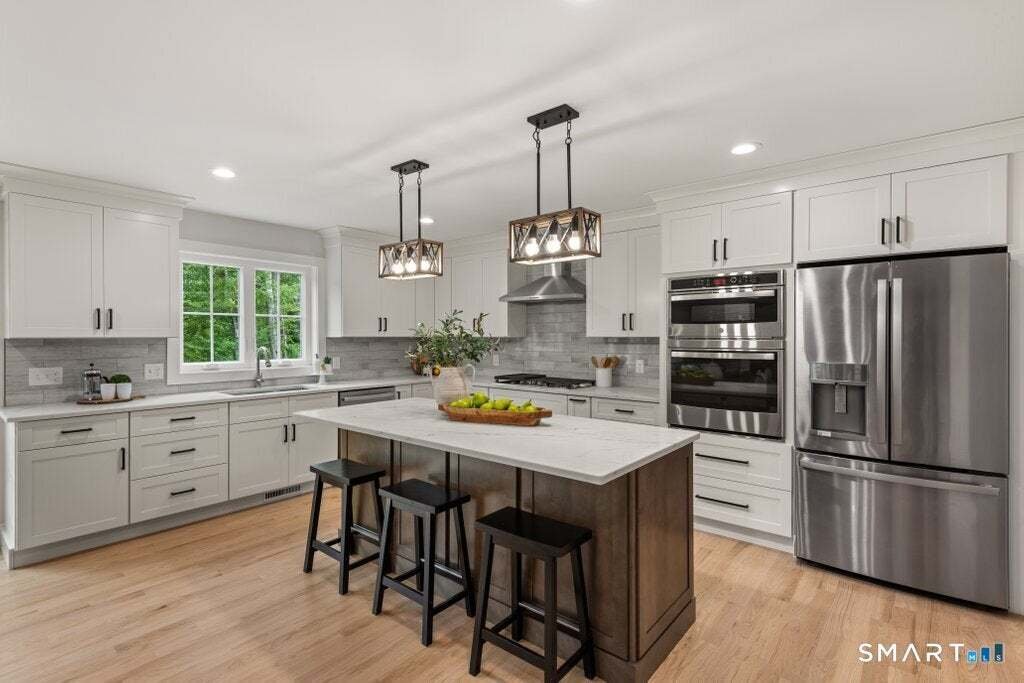 Maison à Newtown, Connecticut, États-Unis 4 - 18738856