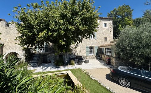 Haus in Orgon, Provence-Alpes-Côte d'Azur, Frankreich 1