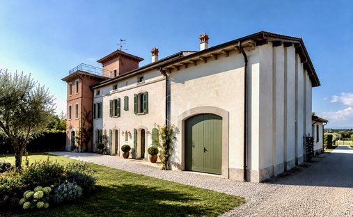 Casa de Campo en Valeggio sul Mincio, Véneto, Italia 1