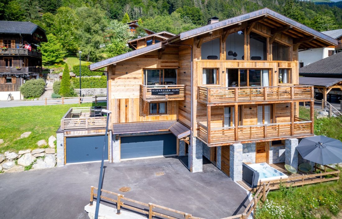 Chalet in Morzine, Auvergne-Rodano-Alpi, Francia 1 - 18739264