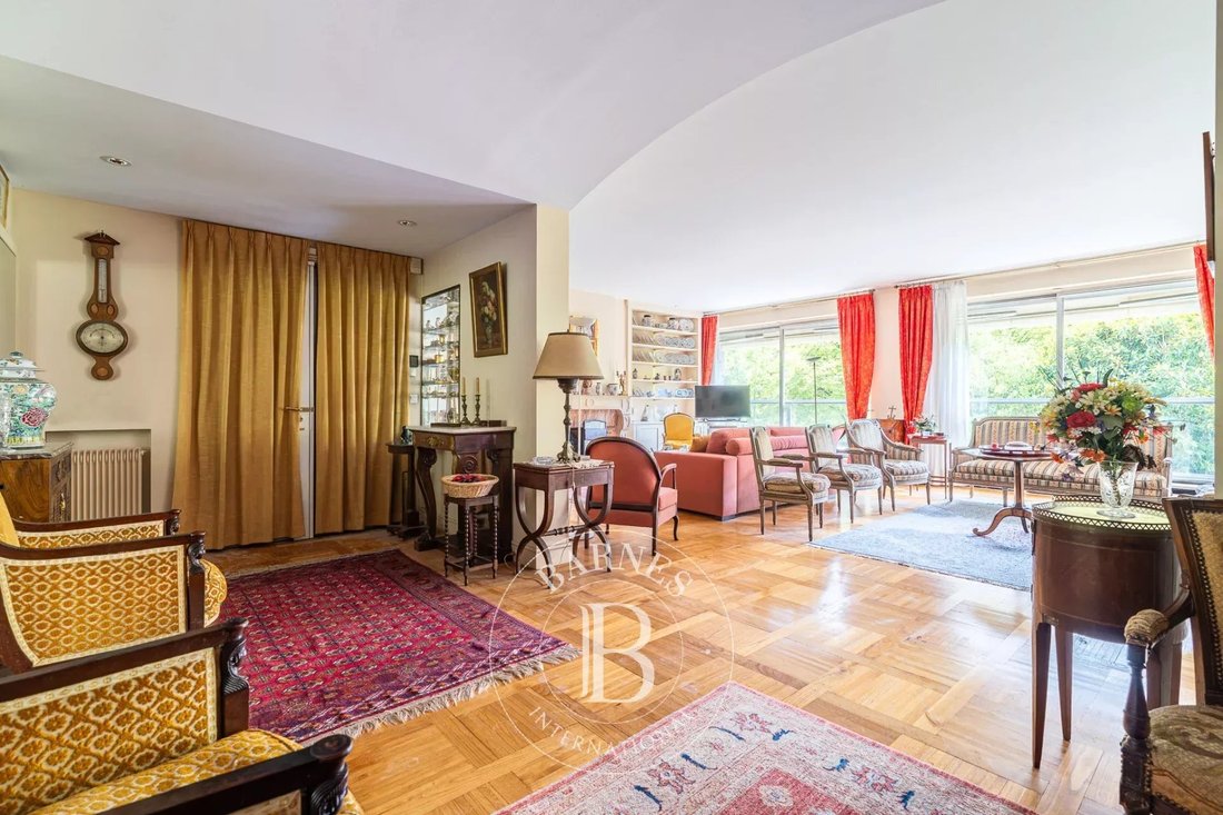 Appartamento a Porte Dauphine, Paris 16e Arrondissement, Parigi 5 - 18739282