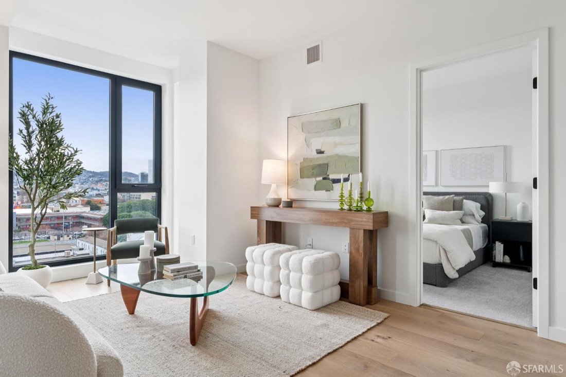 Condo in San Francisco, California, United States 5 - 18738514
