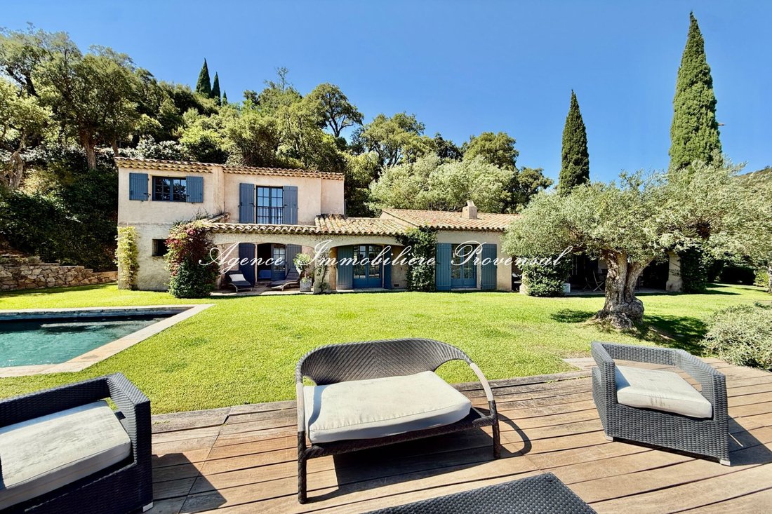 Villa en Grimaud, Provenza-Alpes-Costa Azul, Francia 5 - 18739298