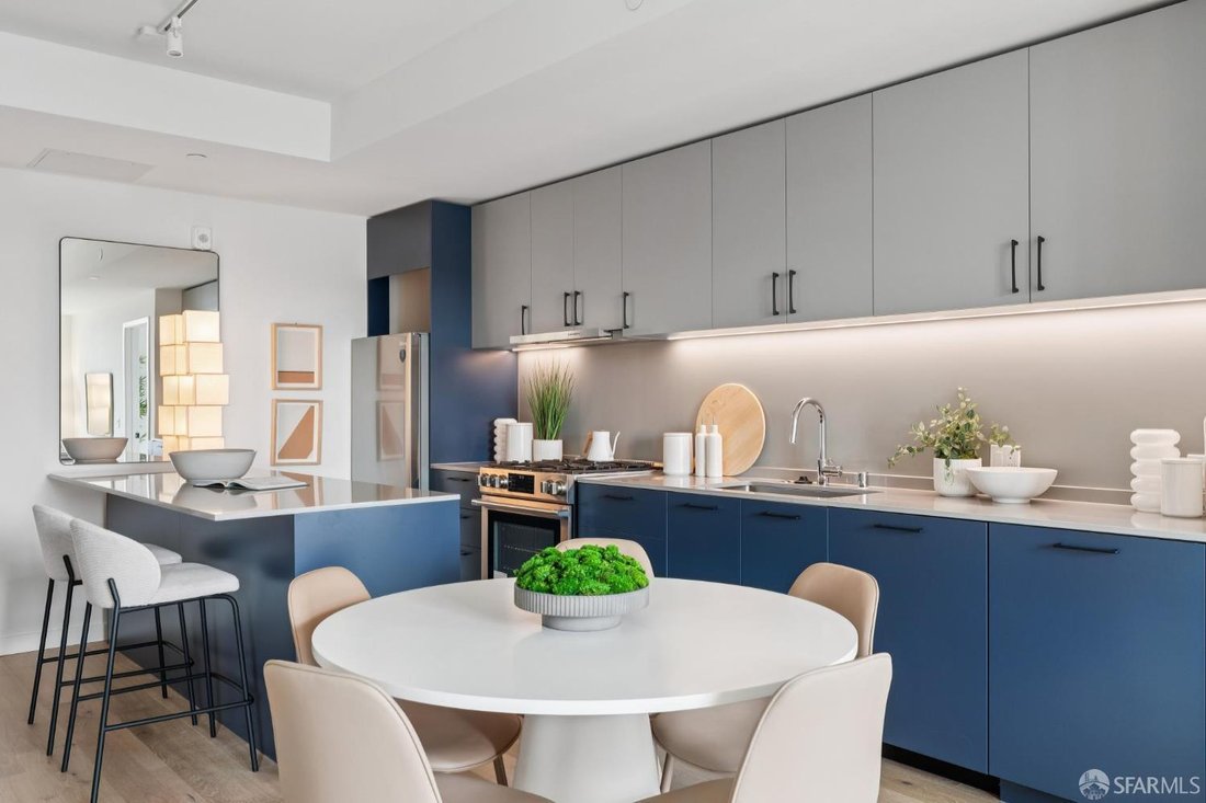 Condo in San Francisco, California, United States 2 - 18738514