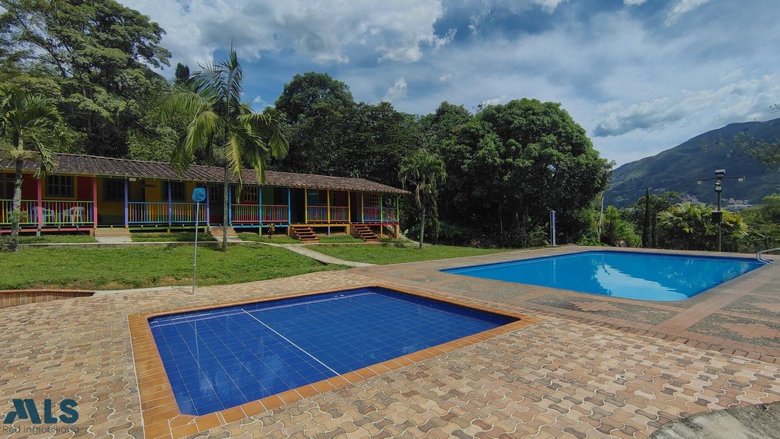 Finca in Amagá, Amagá, Kolumbien 2 - 18738946