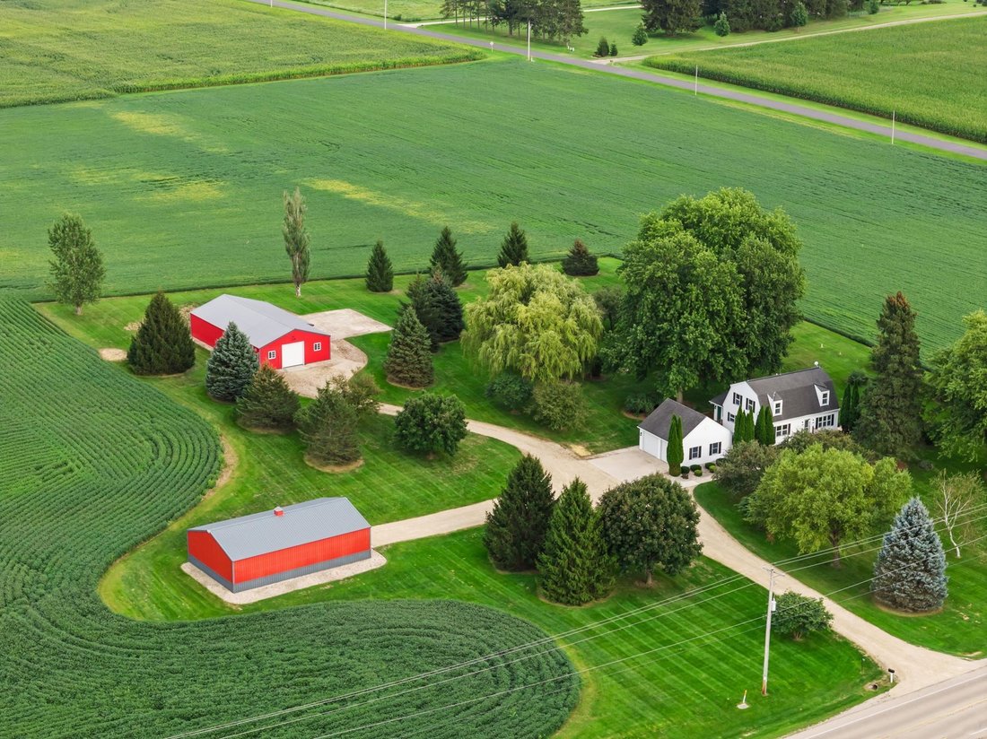 House in Stoughton, Wisconsin, United States 1 - 18738409