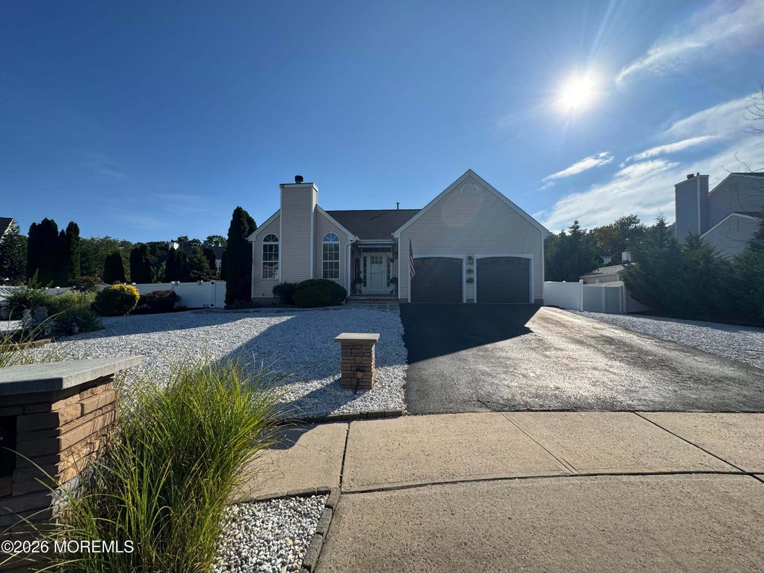 House in Brick Township, New Jersey, United States 1 - 18738887