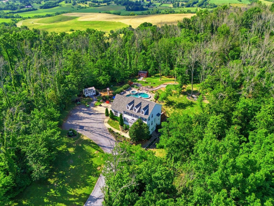House in Arrington, Tennessee, United States 1 - 18738756
