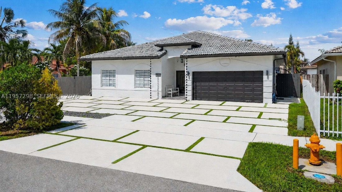 House in Miami, Florida, United States 3 - 17205879