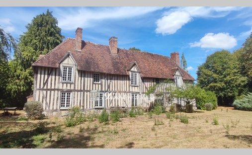Villa a Bernay, Normandia, Francia 1