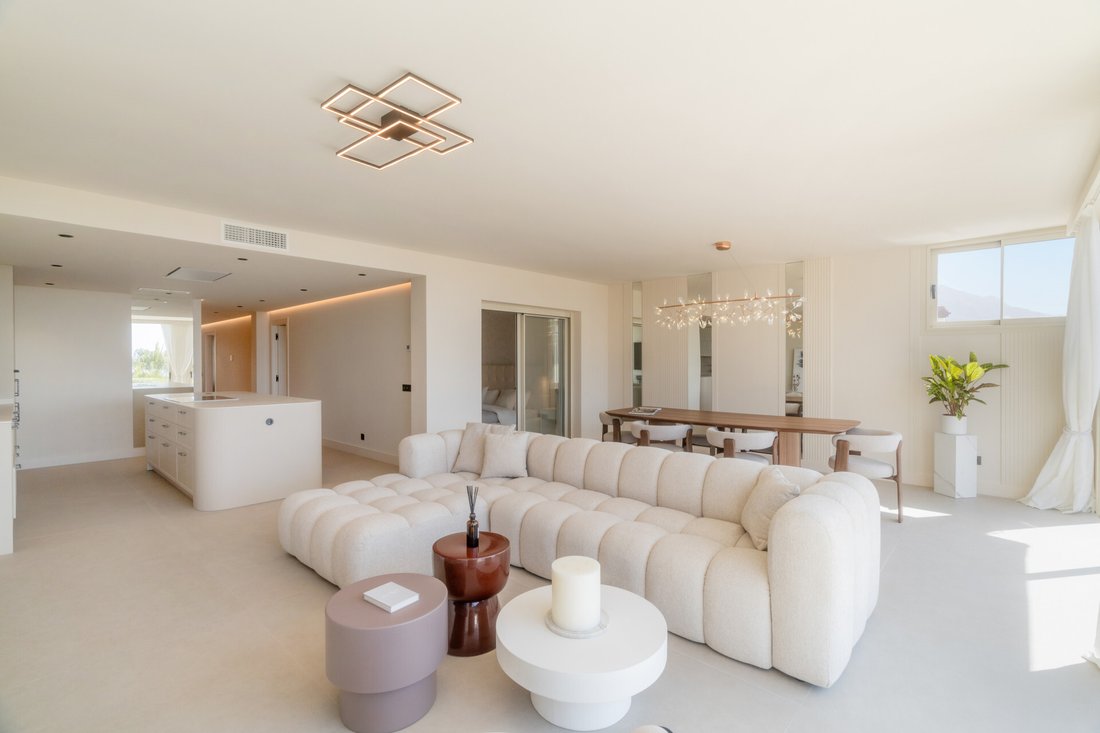 Apartment in Nueva Andalucia, Marbella, Spain 4 - 18739254