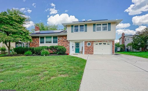 House in Mount Laurel Township, New Jersey, United States 1