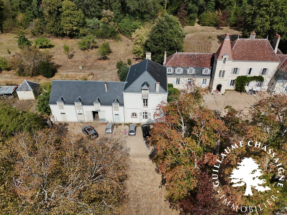 Chateau in Colombier-Cité Scolaire, Vierzon, Frankreich 4 - 18738218