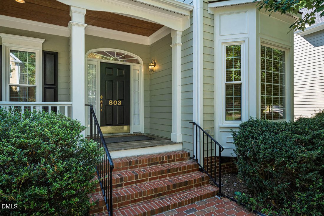 Casa en Chapel Hill, Carolina del Norte, Estados Unidos 2 - 18739028