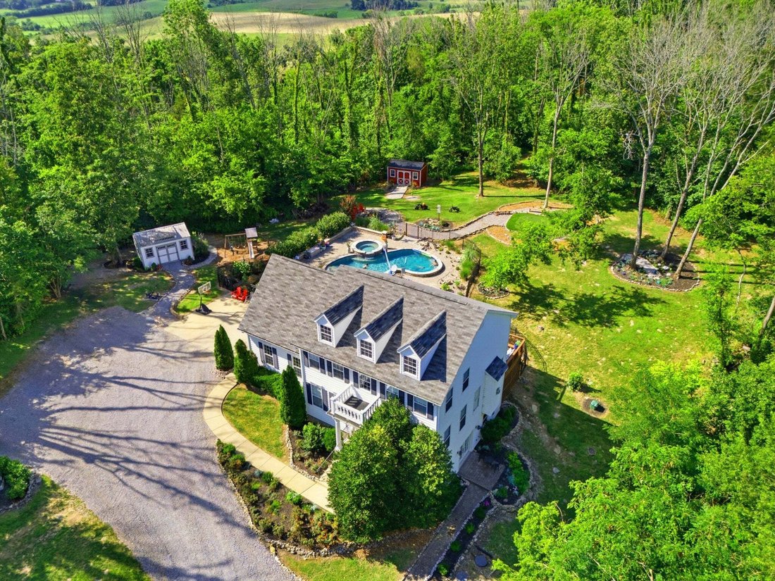 House in Arrington, Tennessee, United States 3 - 18738756