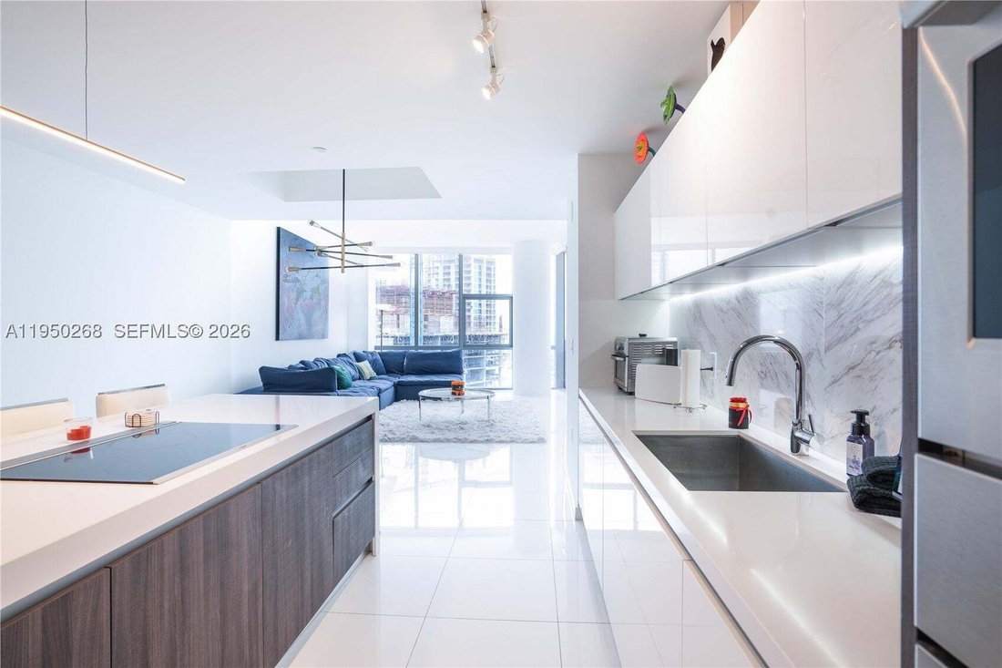 Condo in Miami, Florida, United States 1 - 16972764