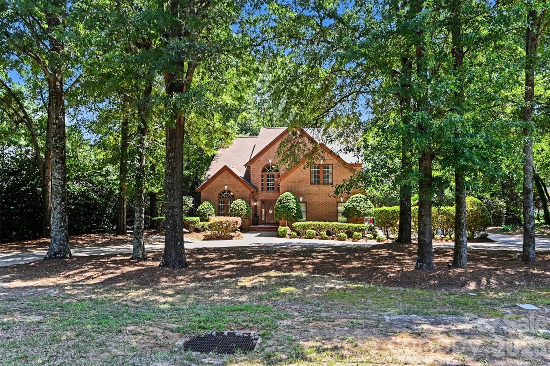 Casa en Concord, Carolina del Norte, Estados Unidos 3 - 18739010