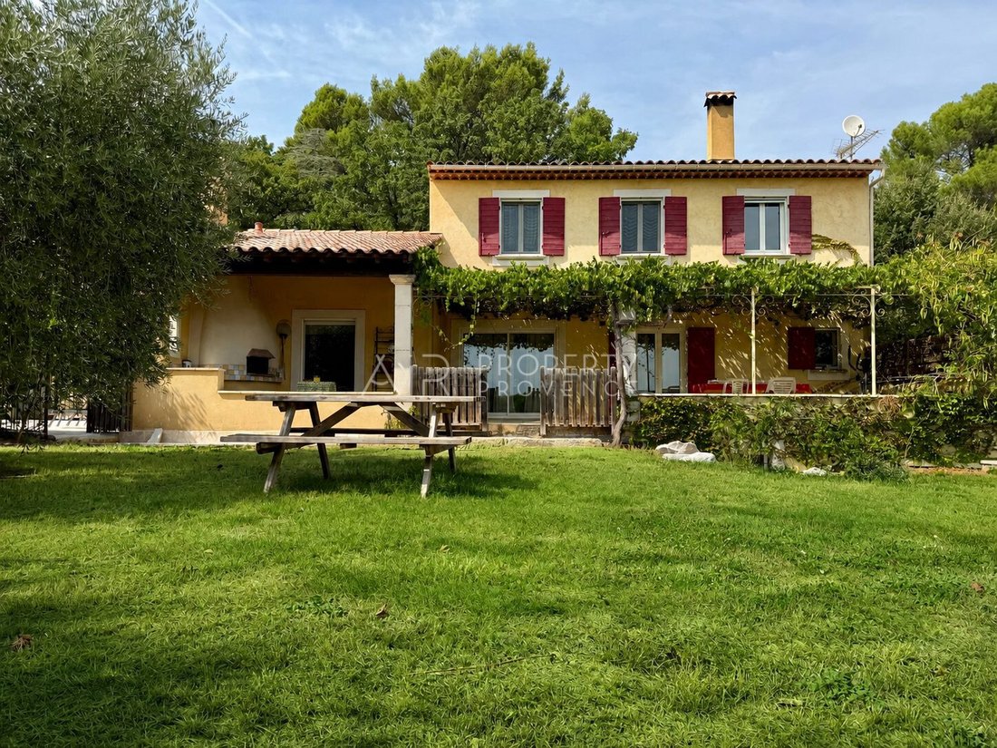 Maison à Lauris, Provence-Alpes-Côte d'Azur, France 1 - 18678357