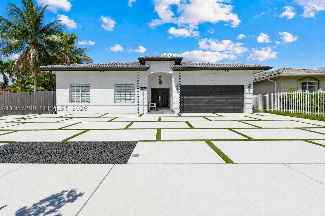 House in Miami, Florida, United States 1 - 17205879