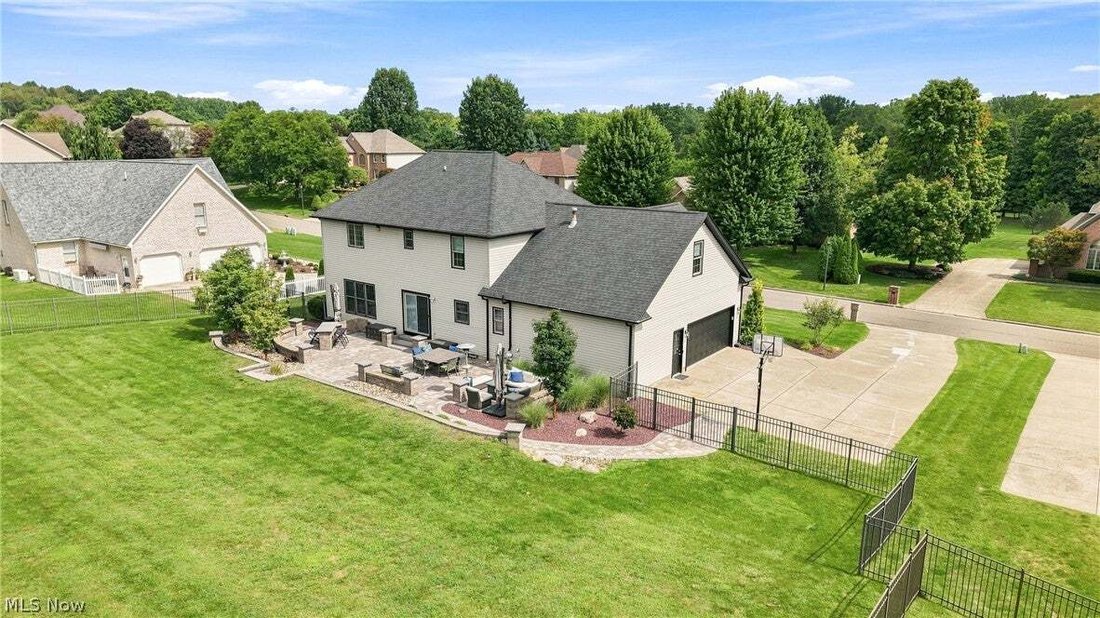 House in Youngstown, Ohio, United States 4 - 18738802