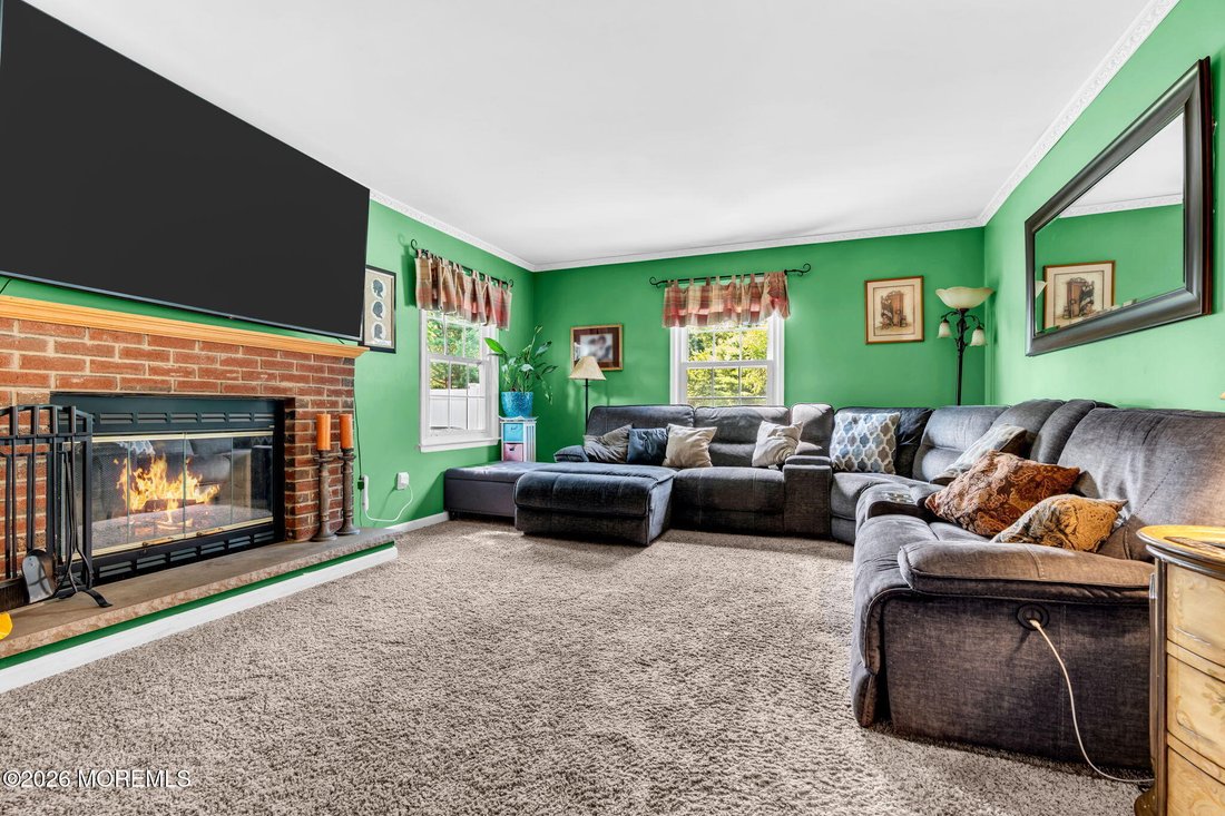 Casa a Farmingdale, New Jersey, Stati Uniti 4 - 18738898