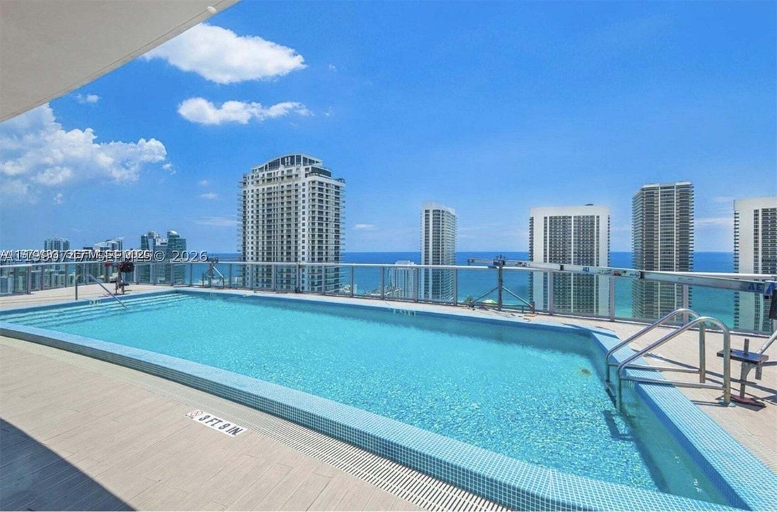Eigentumswohnung in Hallandale Beach, Florida, Vereinigte Staaten 3 - 17523813
