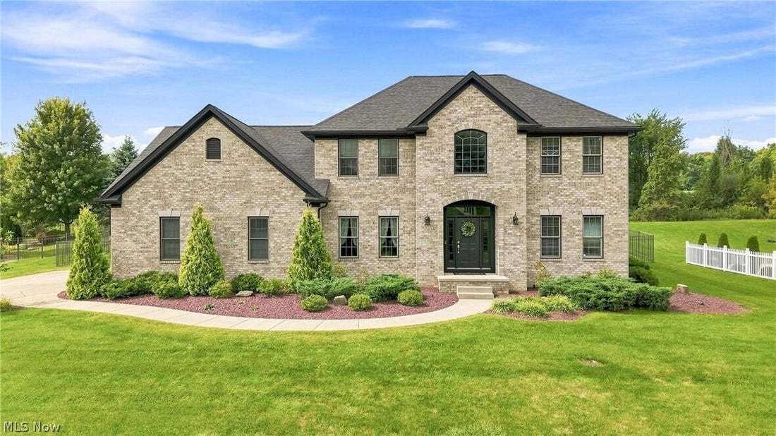 House in Youngstown, Ohio, United States 1 - 18738802