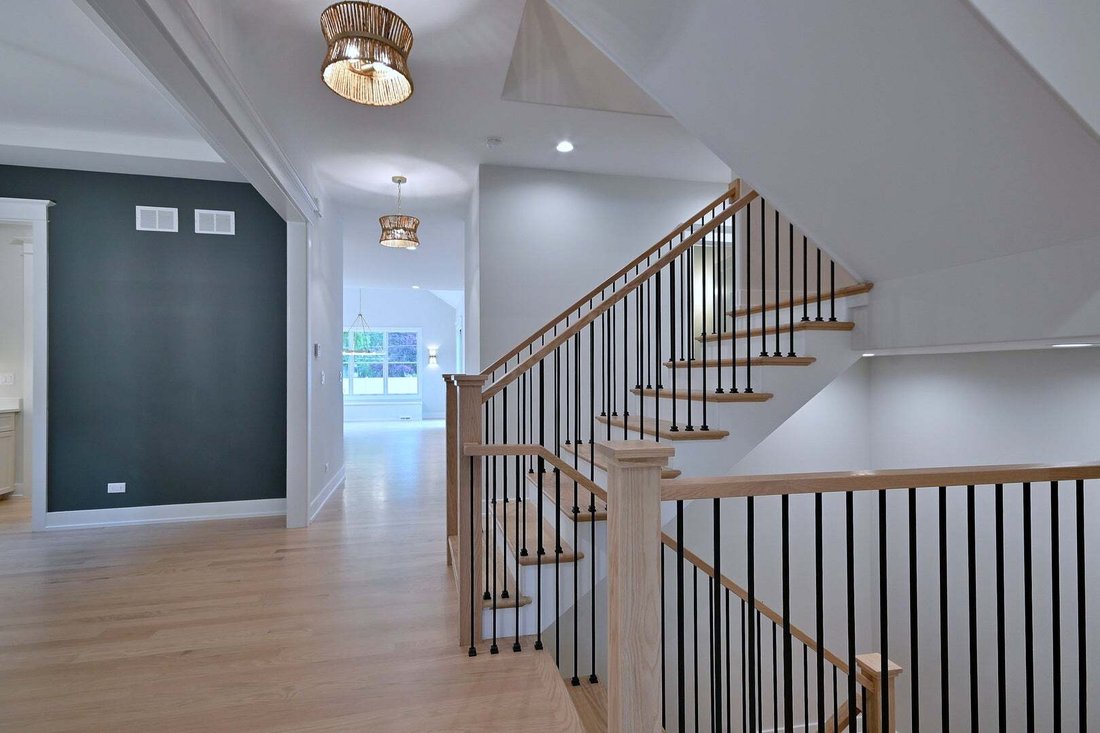 House in Elmhurst, Illinois, United States 4 - 18739100