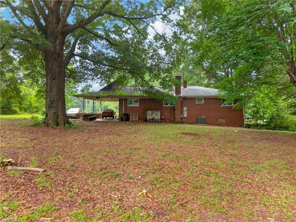 Casa a Asheboro, Carolina del Nord, Stati Uniti 4 - 18738385