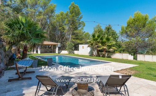 Casa a Rognes, Provenza-Alpi-Costa Azzurra, Francia 1