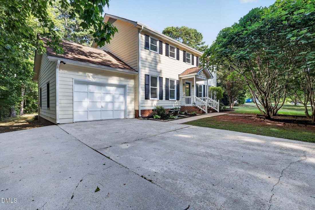 Casa en Cary, Carolina del Norte, Estados Unidos 2 - 18738907