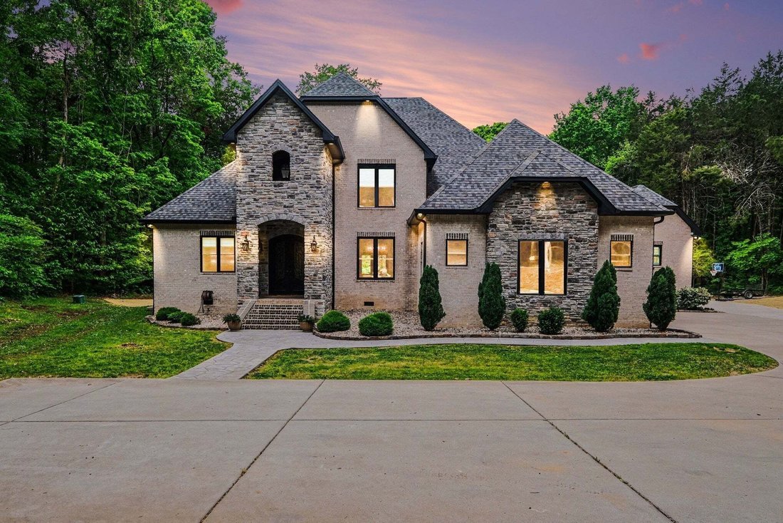 Casa a Hartsville, Tennessee, Stati Uniti 1 - 18738790