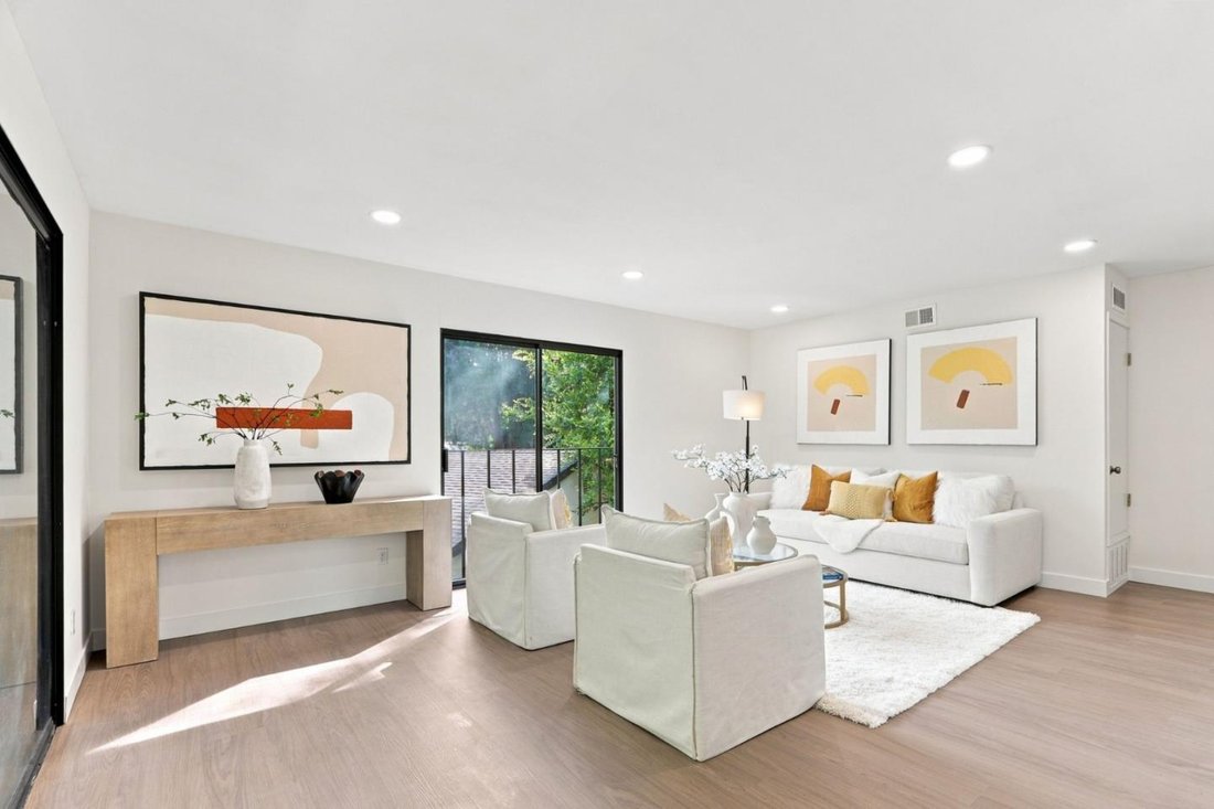 Condominio a East Palo Alto, California, Stati Uniti 1 - 18738635