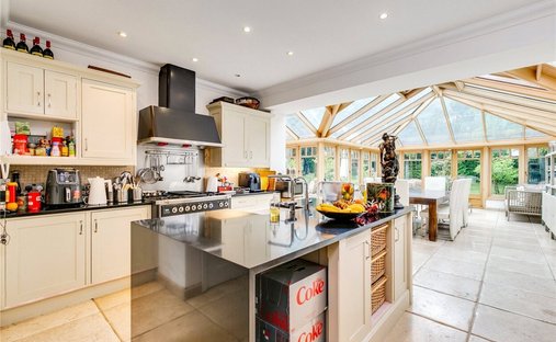 Haus in Golders Green, London Borough of Barnet, England 1
