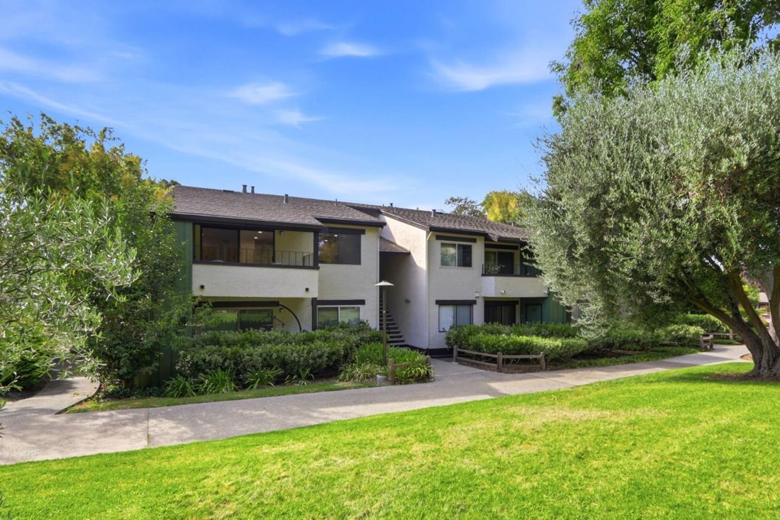 Condominio a East Palo Alto, California, Stati Uniti 3 - 18738635
