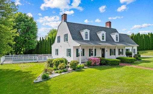Maison à Beacon Falls, Connecticut, États-Unis 1