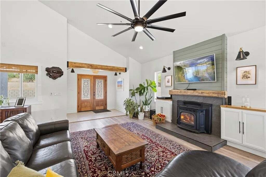 Casa en Acton, California, Estados Unidos 4 - 18739108